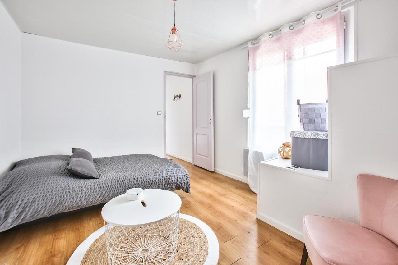 Maison Cosy Et Paisible Au Coeur De ボーヴェ エクステリア 写真