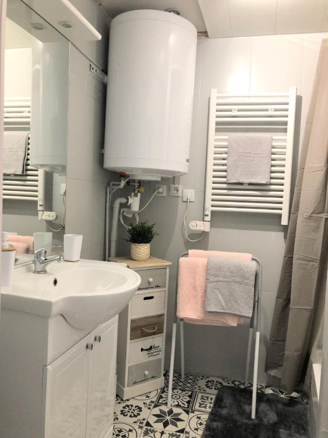 Maison Cosy Et Paisible Au Coeur De ボーヴェ エクステリア 写真